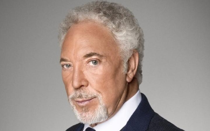 Tom Jones jövőre ismét fellép Magyarországon