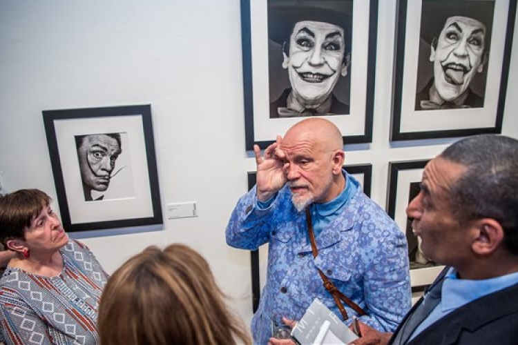 John Malkovich is szerepel Az ifjú pápa-sorozat folytatásában