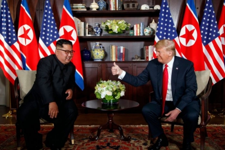 Az amerikai nemzetbiztonsági tanácsadó szerint sikeres volt a Trump-Kim csúcstalálkozó 